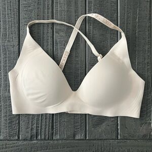 NWOT Victoria’s Secret T-Shirt Bra